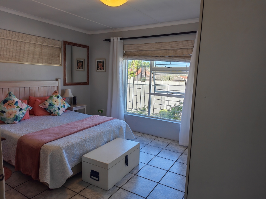 3 Bedroom Property for Sale in Palmiet Western Cape